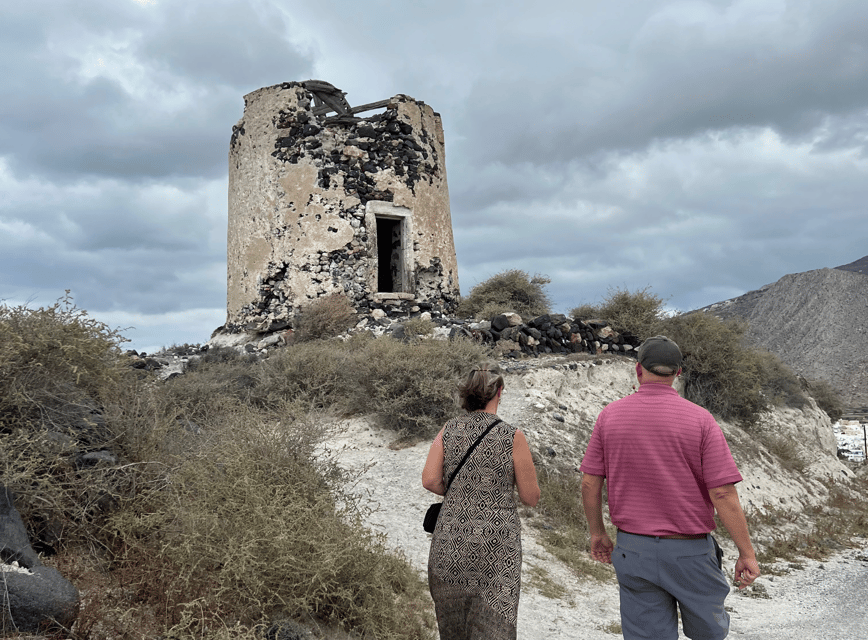 Small-Group Tour: Best of Santorini - Megalochori: A Short Walk With More Local Character