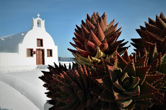 Stress-Free Santorini Shore Excursion: Private Highlights Tour - Fira’s Three Bells and the island’s best photo stops