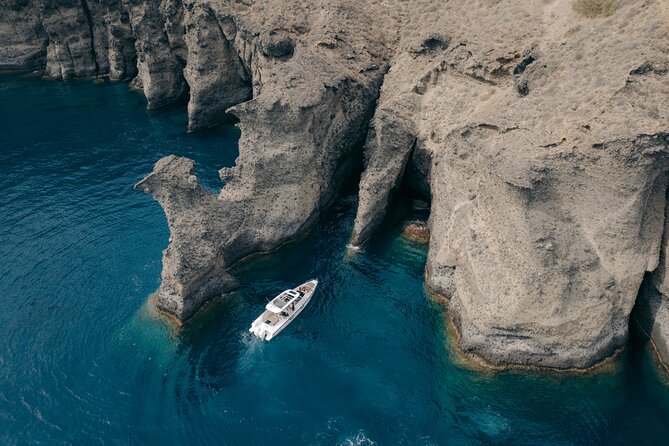 The Fastest Private Motor Yacht in Santorini - All Inclusive Tour - Thirasia and the meal by the water