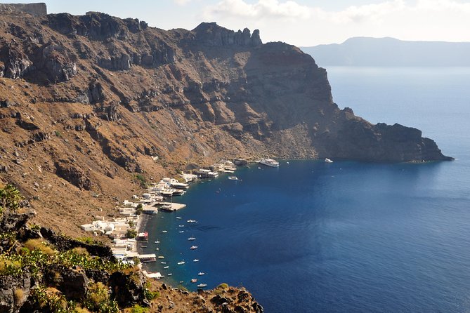 Thirassia Island: 6hr Private Tour with Lunch from Santorini - Returning from Riva to Santorini