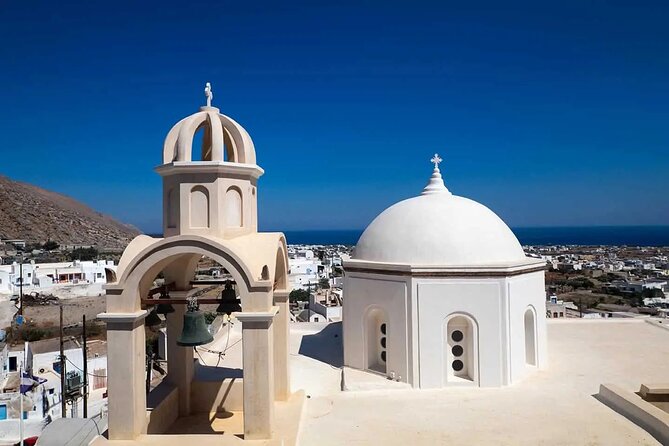 Traditional Villages & Akrotiri Excavations: Private Tour - Pyrgos, a hilltop village built for protection