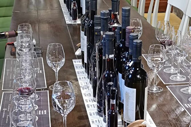 Wine Tasting & Highligh Experience in Santorini - Who will enjoy this tour most